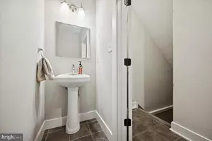 4743 Sheldon St, Philadelphia, PA 19127 - Photo 3