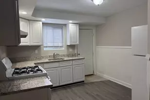 2011 Wilmot St, Philadelphia, PA 19124 - Photo 9