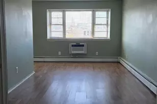 7815 Summerdale Ave, Philadelphia, PA 19111 - Photo 9