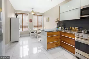 813 N Orianna St, Philadelphia, PA 19123 - Photo 17