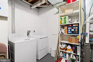 813 N Orianna St, Philadelphia, PA 19123 - Photo 23