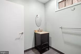 813 N Orianna St, Philadelphia, PA 19123 - Photo 25