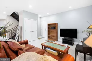 813 N Orianna St, Philadelphia, PA 19123 - Photo 15