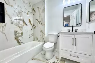 1811 S 32nd St, Philadelphia, PA 19145 - Photo 25