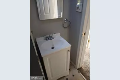 231 W Albanus Street, Philadelphia, PA 19120 - Photo 15