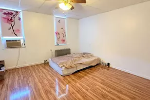 2033 S 9th St, Philadelphia, PA 19148 - Photo 11