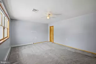 708 Hoffnagle St, Philadelphia, PA 19111 - Photo 41