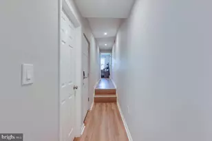 876 N 19th St, Philadelphia, PA 19130 - Photo 7