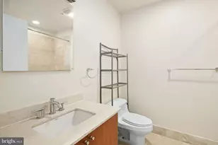 1101 Locust St, Philadelphia, PA 19107 - Photo 13