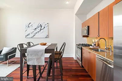 1101 Locust Street #3D, Philadelphia, PA 19107 - Photo 7