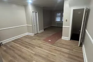 182 W Champlost Street W, Philadelphia, PA 19120 - Photo 5