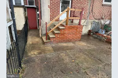 182 W Champlost Street W, Philadelphia, PA 19120 - Photo 15