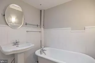 726 S 16th St, Philadelphia, PA 19146 - Photo 13