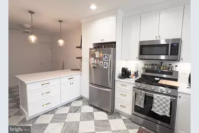 726 S 16th Street, Philadelphia, PA 19146 - Photo 3