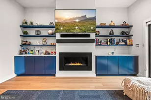 4588 Silverwood St, Philadelphia, PA 19127 - Photo 11