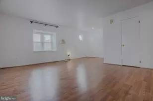 389 E Gorgas Ln, Philadelphia, PA 19119 - Photo 11