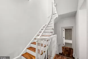 985 N 5th St, Philadelphia, PA 19123 - Photo 17