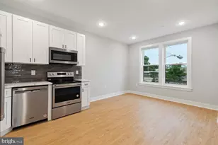 2454 N 2nd St, Philadelphia, PA 19133 - Photo 5