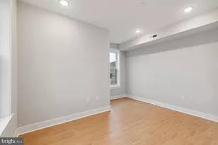 2454 N 2nd St, Philadelphia, PA 19133 - Photo 9