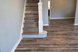 1954 Kohl St, Philadelphia, PA 19115 - Photo 5