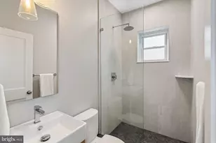 433 Roxborough, Philadelphia, PA 19128 - Photo 17