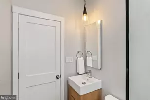 433 Roxborough, Philadelphia, PA 19128 - Photo 19