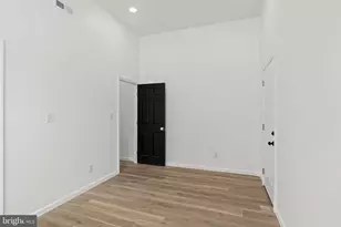 2454 N 33rd St, Philadelphia, PA 19132 - Photo 31