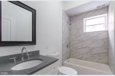 2031 E Susquehanna Avenue, Philadelphia, PA 19125 - Photo 5