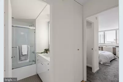 1326 Spruce Street #708, Philadelphia, PA 19107 - Photo 13
