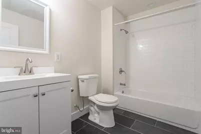 767 S 15th Street, Philadelphia, PA 19146 - Photo 11