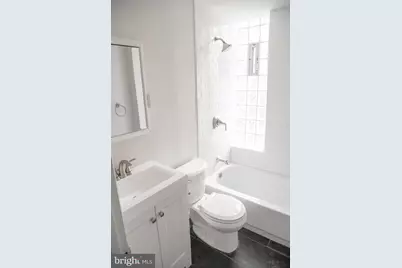 767 S 15th Street, Philadelphia, PA 19146 - Photo 35