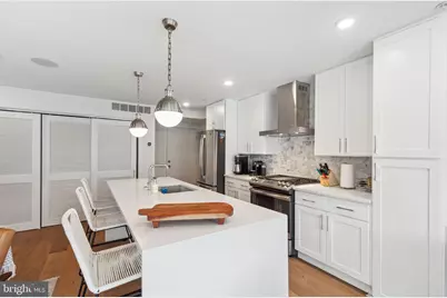 724 N 19th Street #2, Philadelphia, PA 19130 - Photo 9