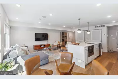 724 N 19th Street #2, Philadelphia, PA 19130 - Photo 11