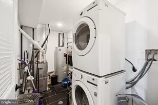 1232 N Front St, Philadelphia, PA 19122 - Photo 23