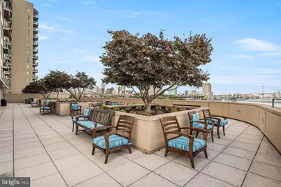 717 S Chris Columbus Boulevard #903, Philadelphia, PA 19147 - Photo 25