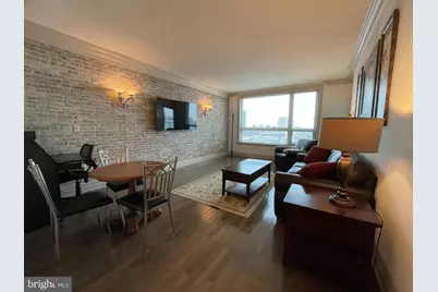 717 S Chris Columbus Boulevard #903, Philadelphia, PA 19147 - Photo 1