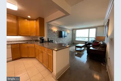 717 S Chris Columbus Boulevard #903, Philadelphia, PA 19147 - Photo 7