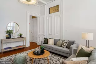 1035 Spruce St, Philadelphia, PA 19107 - Photo 21