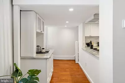 1035 Spruce Street #102, Philadelphia, PA 19107 - Photo 19