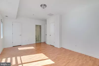 228 W George Street #212, Philadelphia, PA 19123 - Photo 35