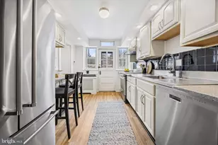 34 Hilltop Rd, Philadelphia, PA 19118 - Photo 15