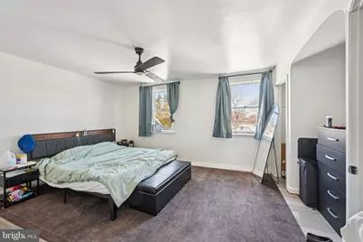 252 E Cheltenham Avenue, Philadelphia, PA 19120 - Photo 11