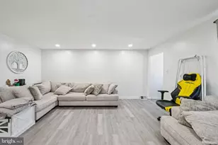 252 E Cheltenham Ave, Philadelphia, PA 19120 - Photo 5