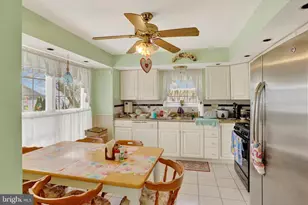 63 Marple Dr, Philadelphia, PA 19115 - Photo 15