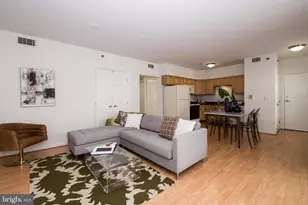 1030 N 2nd St, Philadelphia, PA 19123 - Photo 15