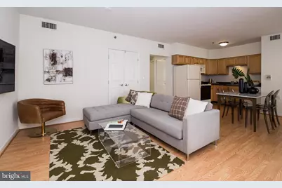 1030 N 2nd St #203, Philadelphia, PA 19123 - Photo 17