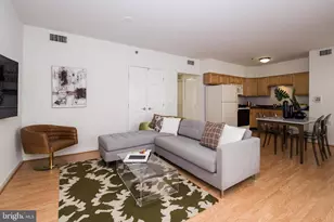 1030 N 2nd St, Philadelphia, PA 19123 - Photo 17