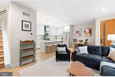 1215 Addison Walk, Philadelphia, PA 19147 - Photo 5