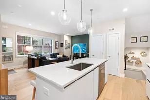 1215 Addison Walk, Philadelphia, PA 19147 - Photo 9