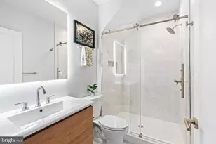 1215 Addison Walk, Philadelphia, PA 19147 - Photo 29